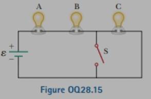 Chapter 28, Problem 28.15OQ, A series circuit consists of three identical lamps connected to a battery as shown in Figure 